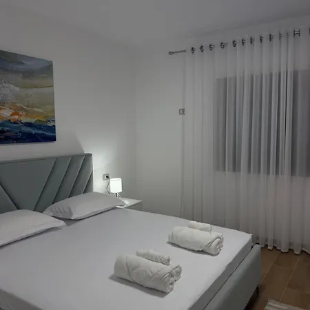 Belaj Lejlighed Vlorë